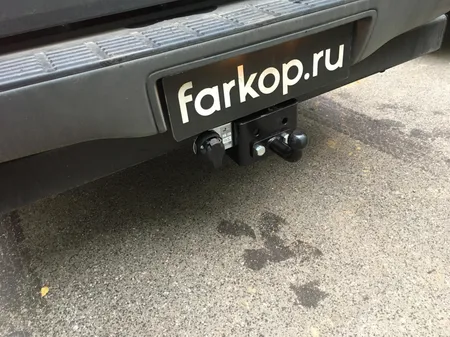 Фаркоп Лидер Плюс для Toyota Hilux 2010-2015 T114-FC в Екатеринбург