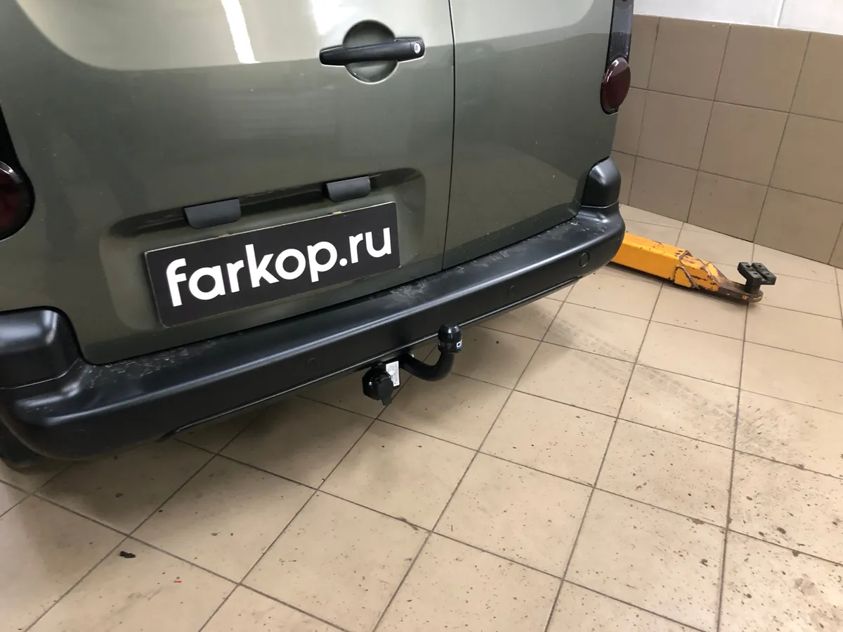 Фаркоп Oris для Peugeot Partner 2008-, (L1, L2) 2556-A в Екатеринбург