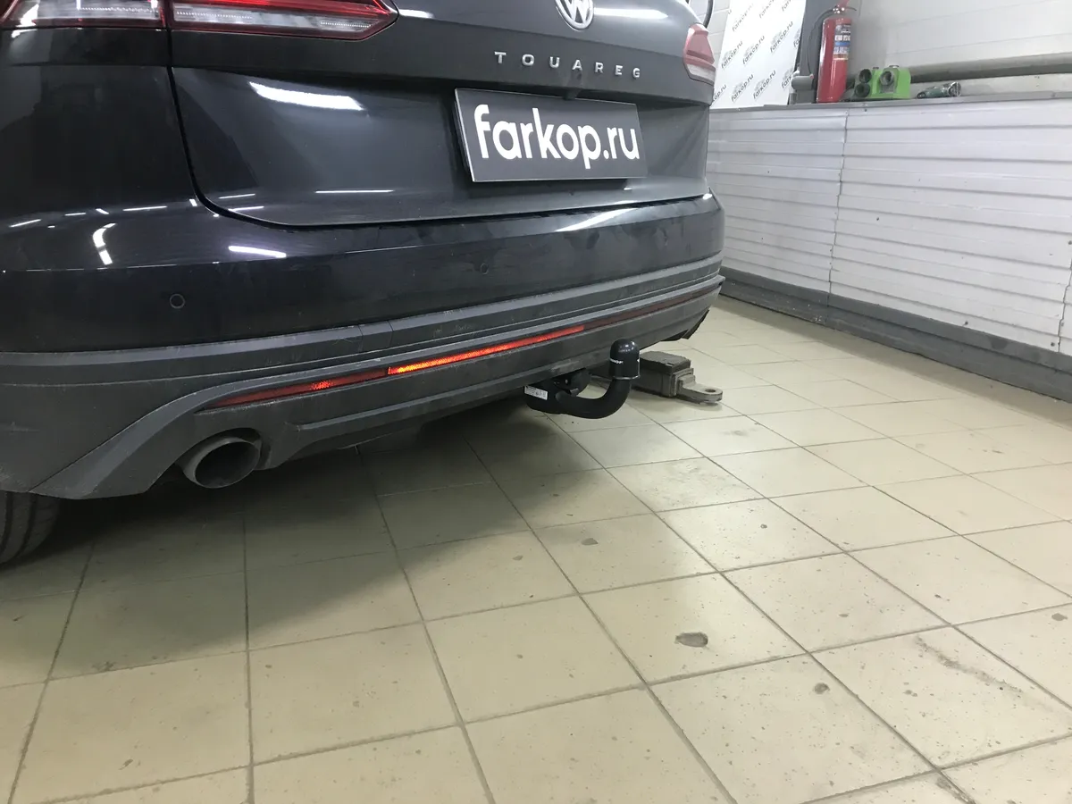 Фаркоп Steinhof для Volkswagen Touareg 2017- Арт. V-163 V-163 в Екатеринбург