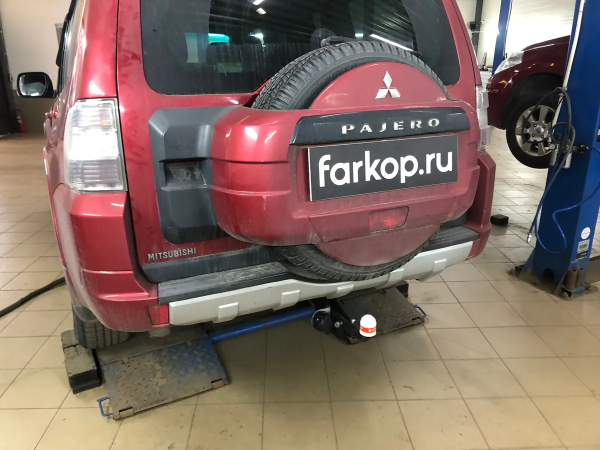 Фаркоп Трейлер для Mitsubishi Pajero 2007- Арт. 7120 7120 в Екатеринбург