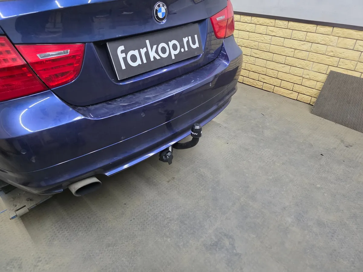 Фаркоп Steinhof для BMW 3 серия 2005-2013 B-045 в Екатеринбург