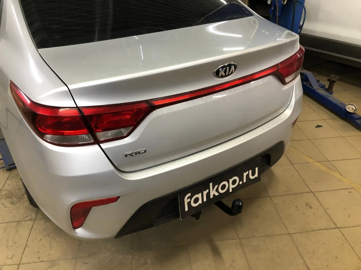 Фаркоп Berg для Kia Rio 2017-2020 F.2311.001 в Екатеринбург Фаркоп Berg для Kia Rio 2017-2020 F.2311.001 в Екатеринбург