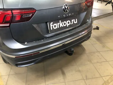 Фаркоп Galia для Volkswagen Tiguan 2017- V069V в Екатеринбург