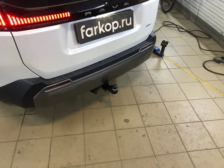 Фаркоп TowRus для Toyota RAV4 2025- 229420 в Екатеринбург