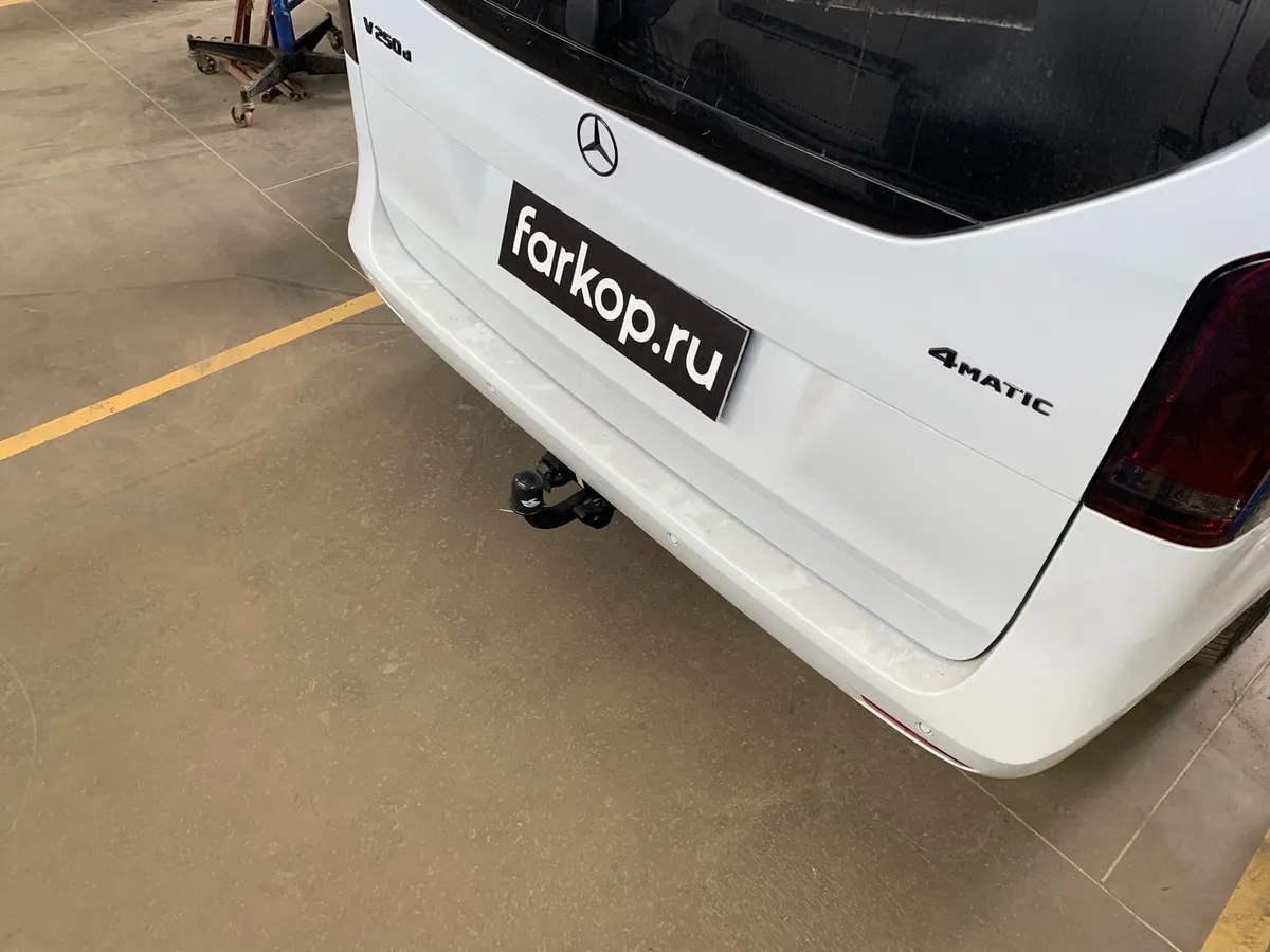 Фаркоп Steinhof для Mercedes V-class 2014- M-239 в Екатеринбург