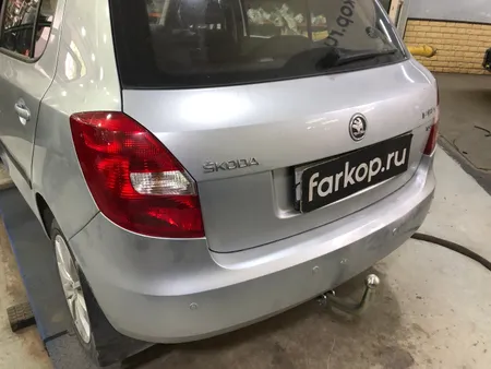 Фаркоп Galia для Skoda Fabia (хетчбек) 2007-2014 S081A в Екатеринбург
