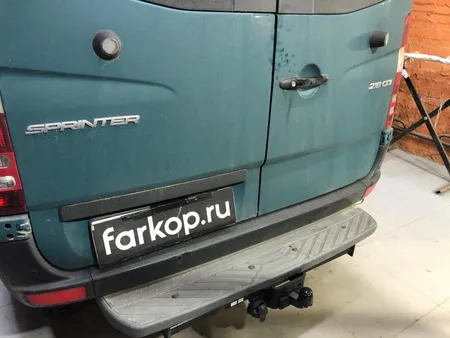 Фаркоп Steinhof для Mercedes Sprinter 2006-2018, (для а/м со ступенькой, кроме самой короткой базы) V-033 в Екатеринбург