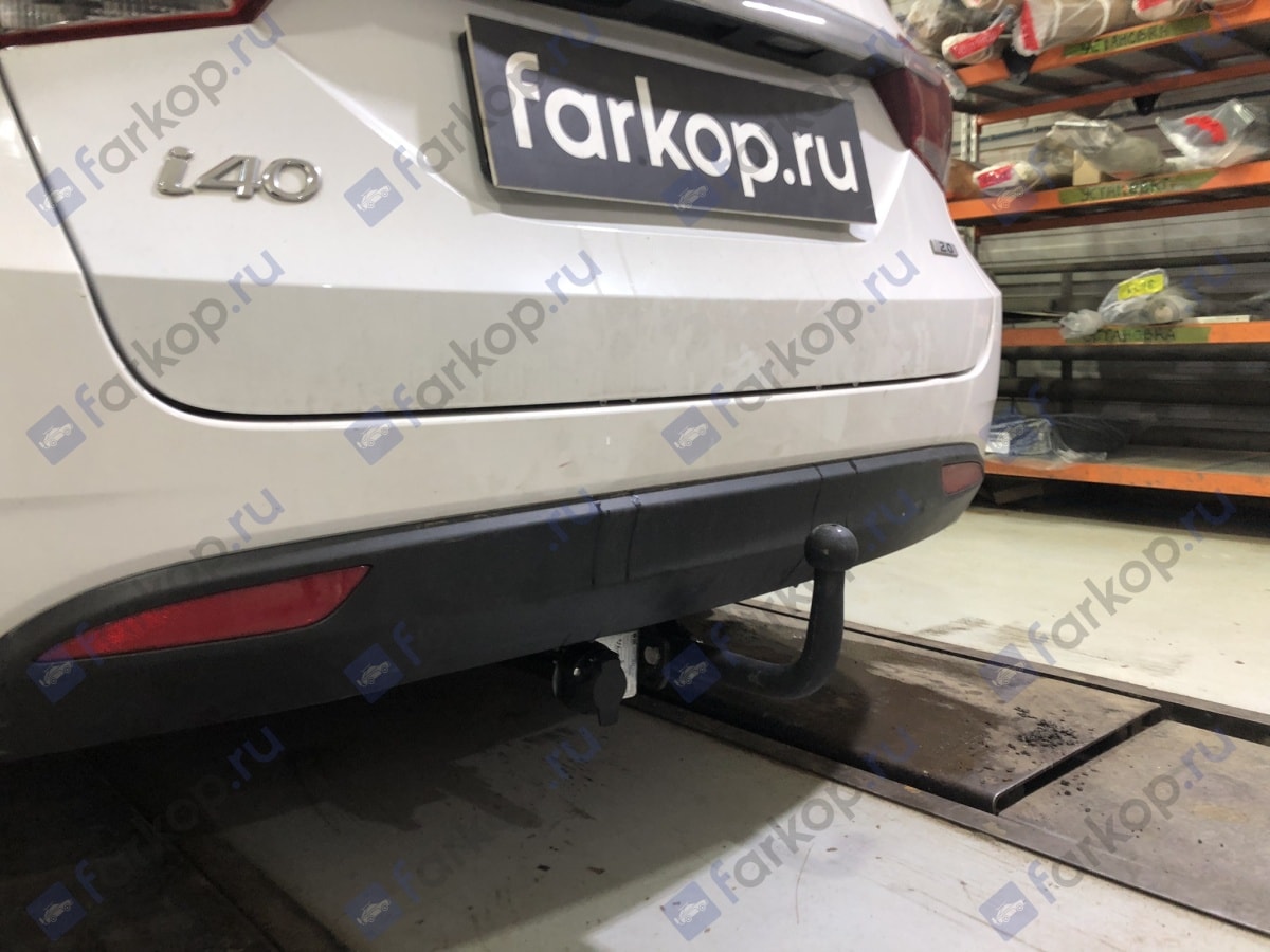 Установили фаркоп AvtoS для Hyundai i40 2016 г.в.